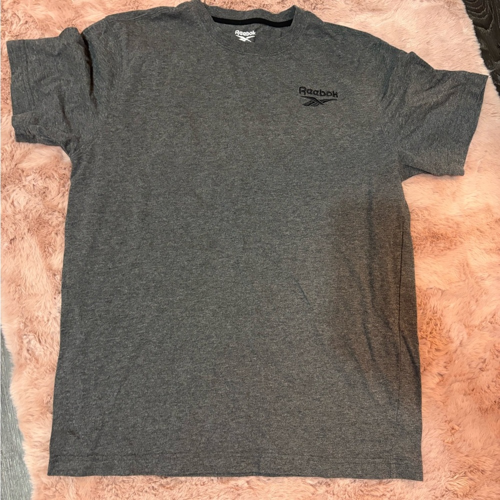 Reebok Men's Charcoal Tee Medium